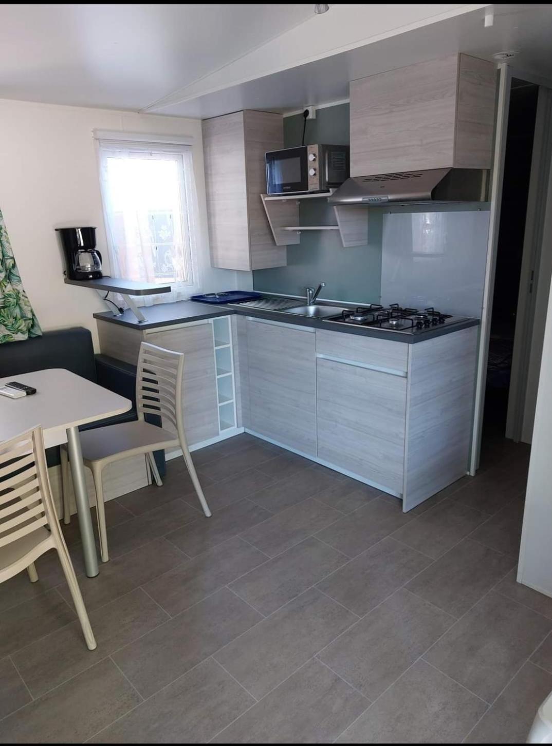 Mobil Home L'Eau Vive Les Arcs-sur-Argens Bagian luar foto