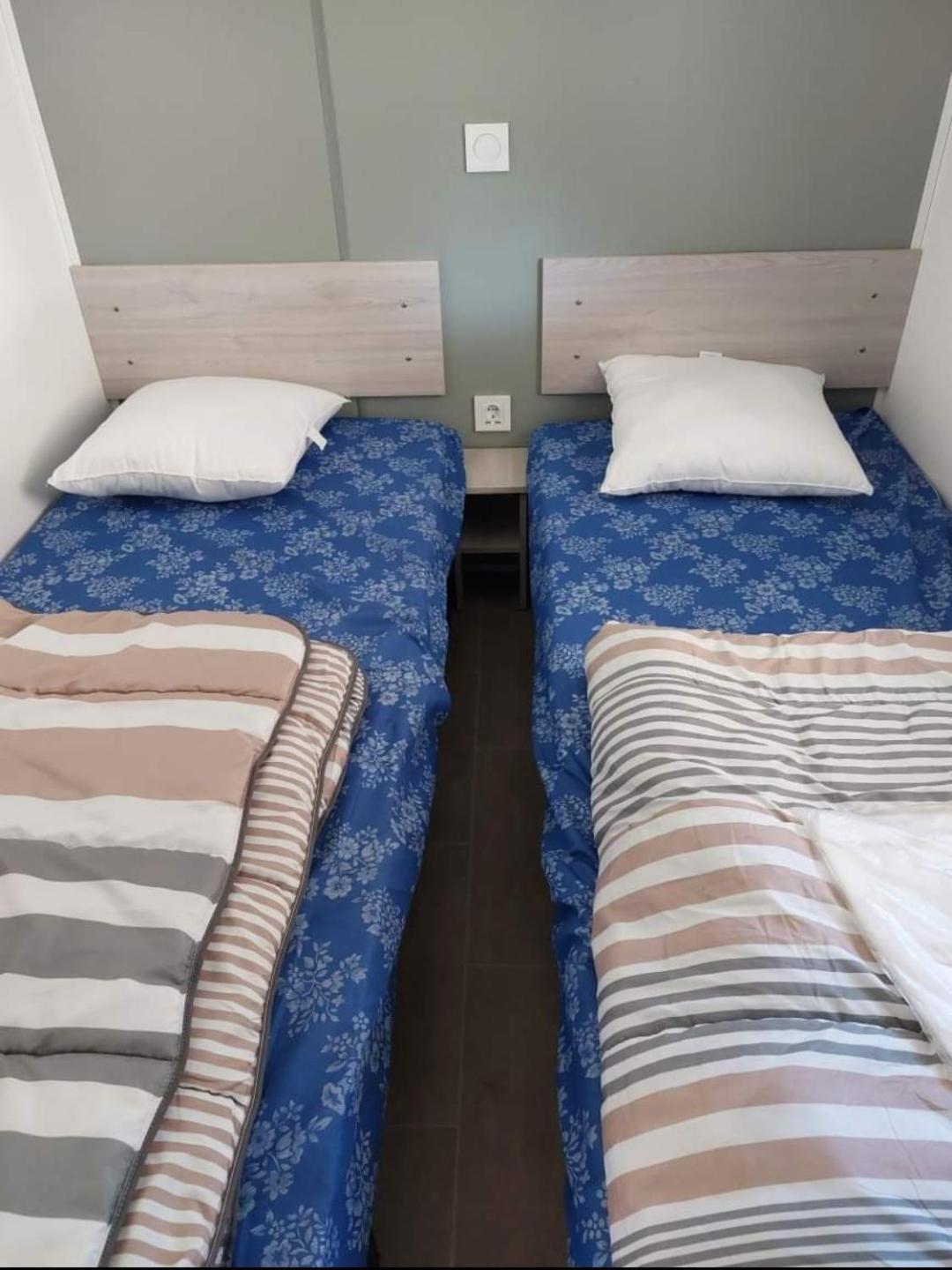 Mobil Home L'Eau Vive Les Arcs-sur-Argens Bagian luar foto